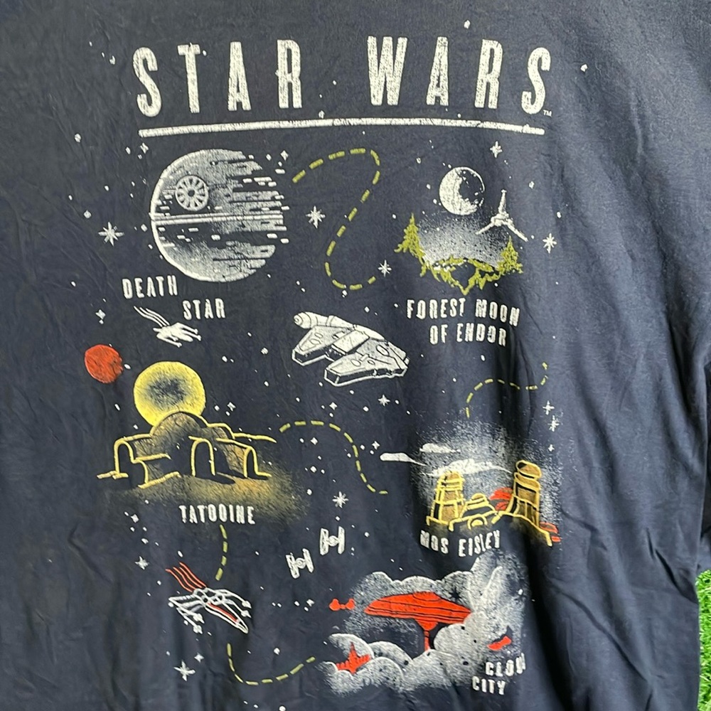 StarWars Artist Series Tee 🔥